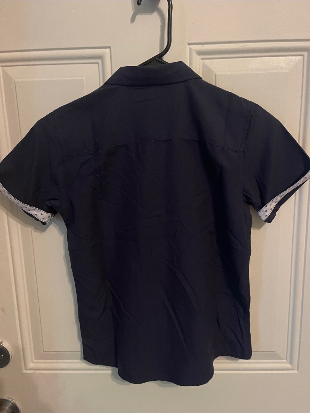 Craft & Barrow Navy Short-Sleeve Button-Down Shirt with Contrast Trim - Picture 2 of 5